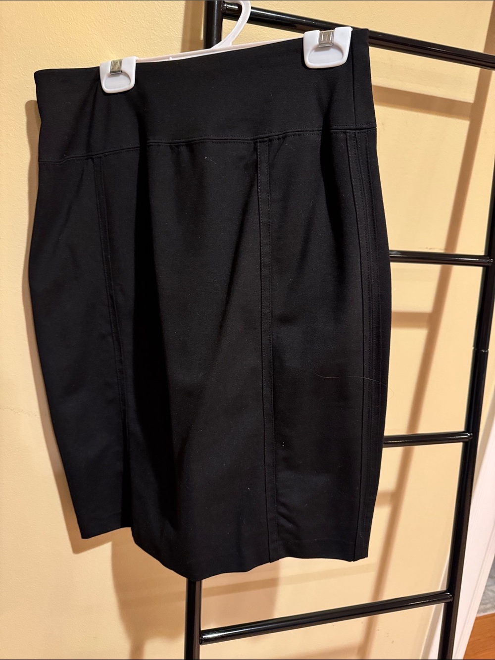 White House Black Market Black Tailored Pencil Skirt (slimming stretch)